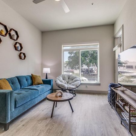 Lush Downtown Condo On Riverwalk W King Ste, Free Parking, Pet Friendly, Centrally Located On Riverwalk Сан-Антонио Экстерьер фото